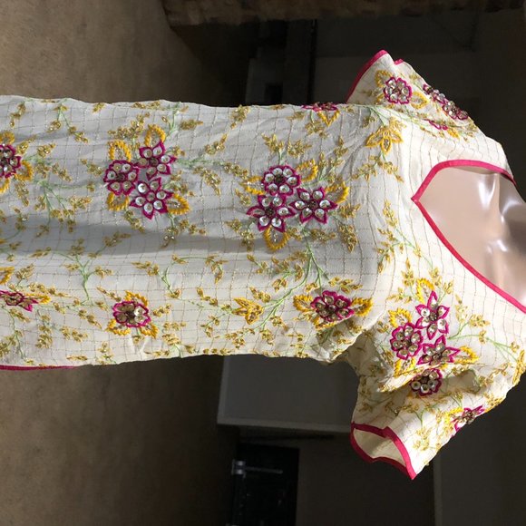 Beautiful Pakistani Indian long Kurta - Picture 3 of 7